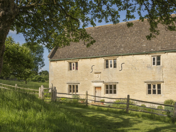 Woolsthorpe Manor - Admissions