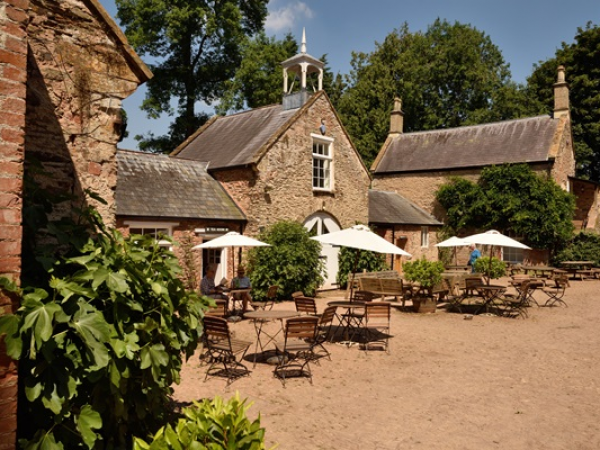 Jemima Puddleduck family theatre - Fyne Court