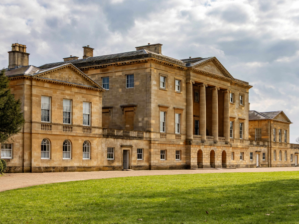 Basildon Summer Evenings - Guided Evening Estate Walk