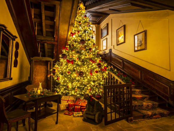 Magical mornings with Mrs Claus at Calke Abbey