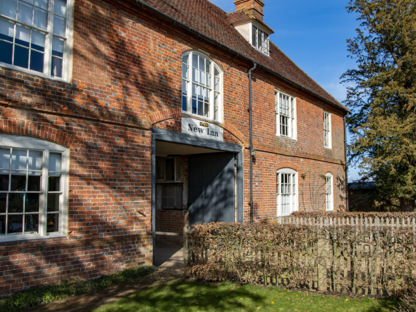 Wooden Easter Egg Painting Craft Session