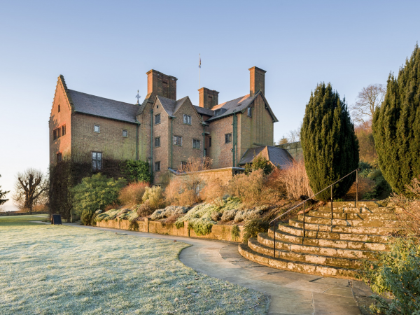 Building Chartwell: An Architectural Outside Tour 2025