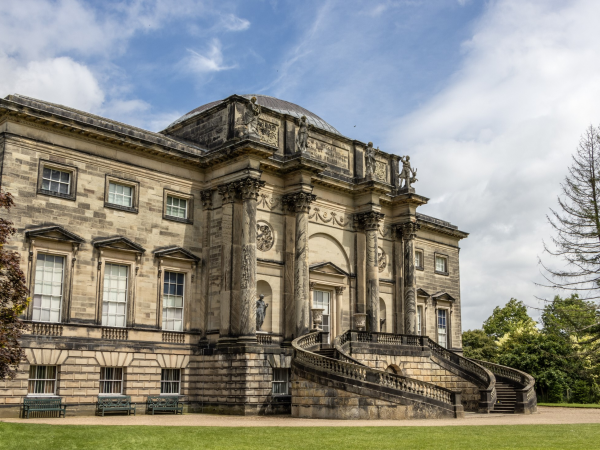 Soulful Sangeet performance under Helios at Kedleston Hall