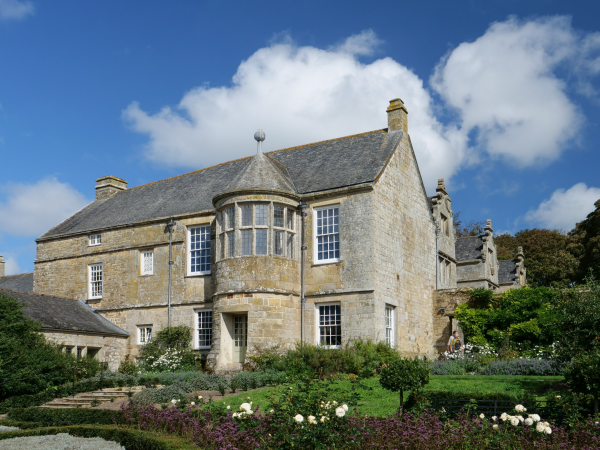 Guided tour of Trerice House