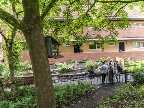 Nature Towns and Cities: Nature as Part of the Urban Fabric