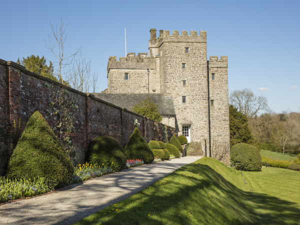 Guided Tour - House and Garden