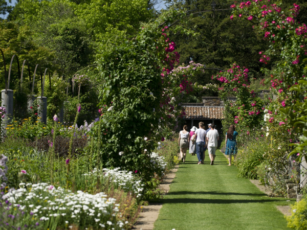 Garden tour with the Head Gardener