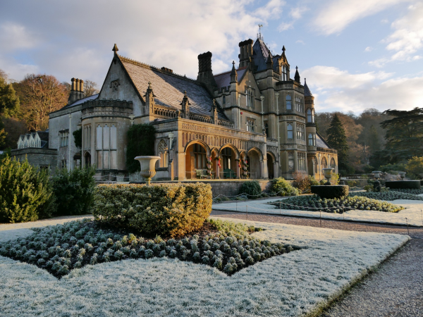 Wreath making workshop - Tyntesfield