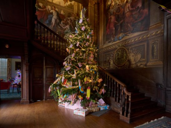 Christmas Karaoke in the Long Gallery