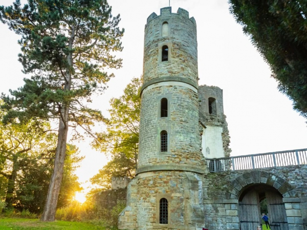 Easter early bird pre-booked parking