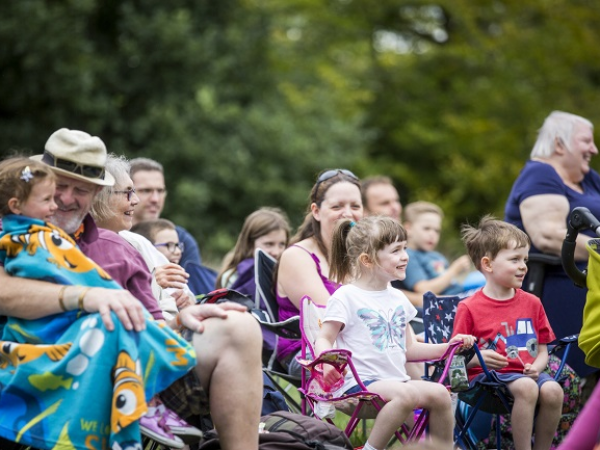 Outdoor theatre: Illyria theatre - The Gondoliers