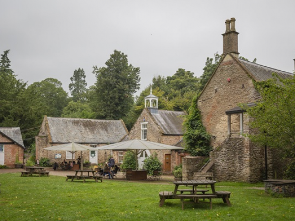 The Three Musketeers outdoor theatre - Fyne Court