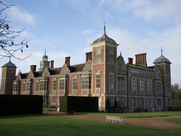 Family Sound Walk | Guided Estate Walk