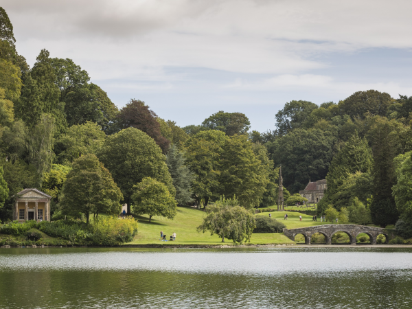 Wellbeing walk at Stourhead