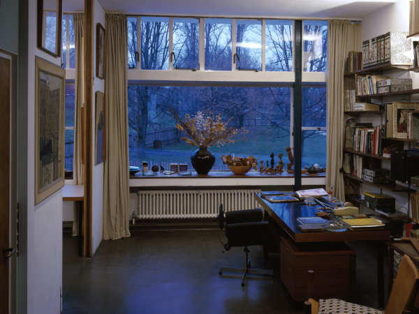 2 Willow Road - Free-flow Visit