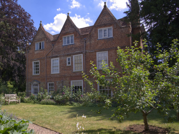 Westerham - a stroll through time