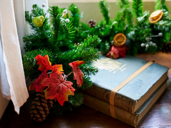 Christmas Crafts: Christmas angel book art