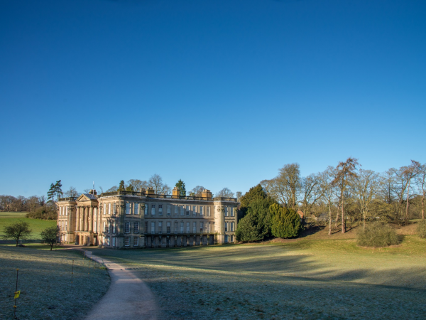 A hedge roam guided walk at Calke Abbey