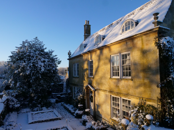 Winter morning garden tour with refreshments