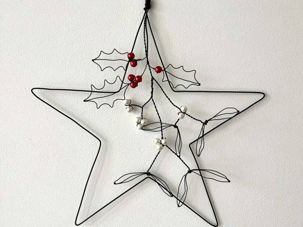 Mistletoe and Holly Wire Workshop