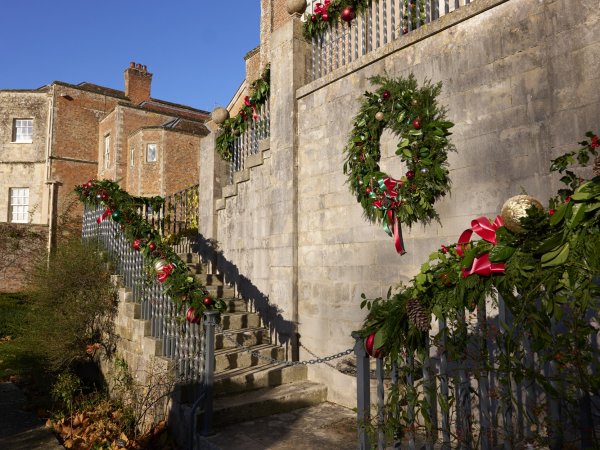 Dear Future: I Leave This Place For You - 4 December - Mottisfont Christmas Special